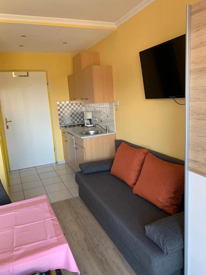 Pension Lipusch Sankt Veit im Jauntal Exterior photo