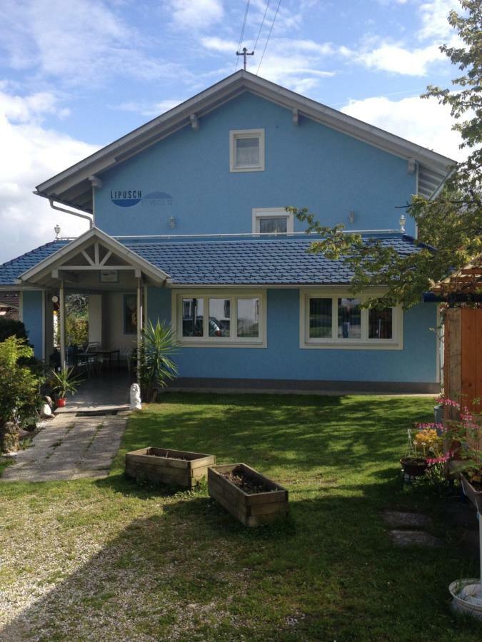 Pension Lipusch Sankt Veit im Jauntal Exterior photo